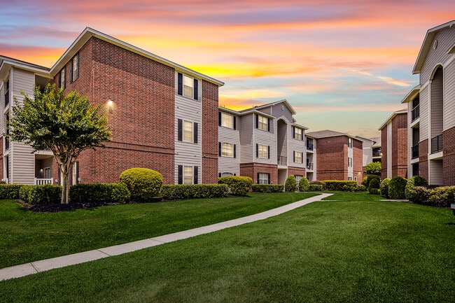 Exterior de Woodland Pines - Woodland Pines