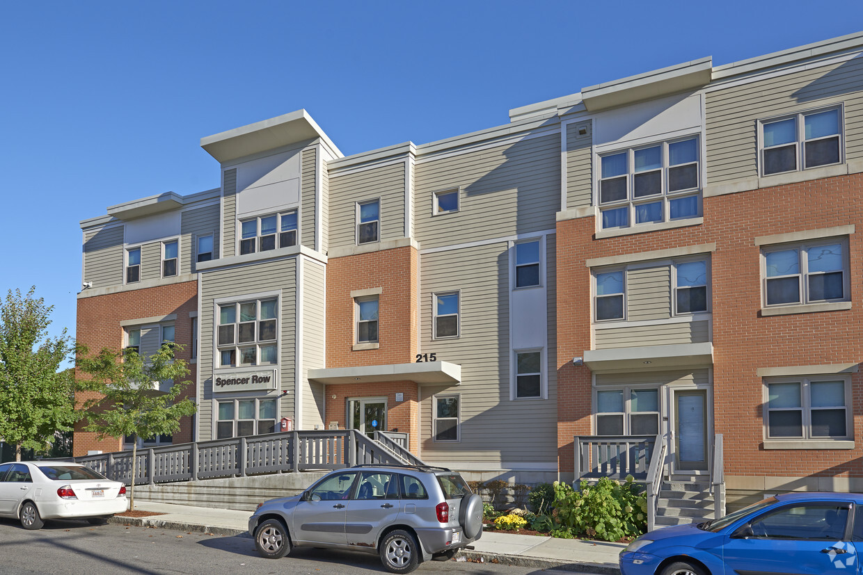 Building Photo - Spencer Row