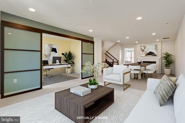 Foto del edificio - 621 E Howell Ave