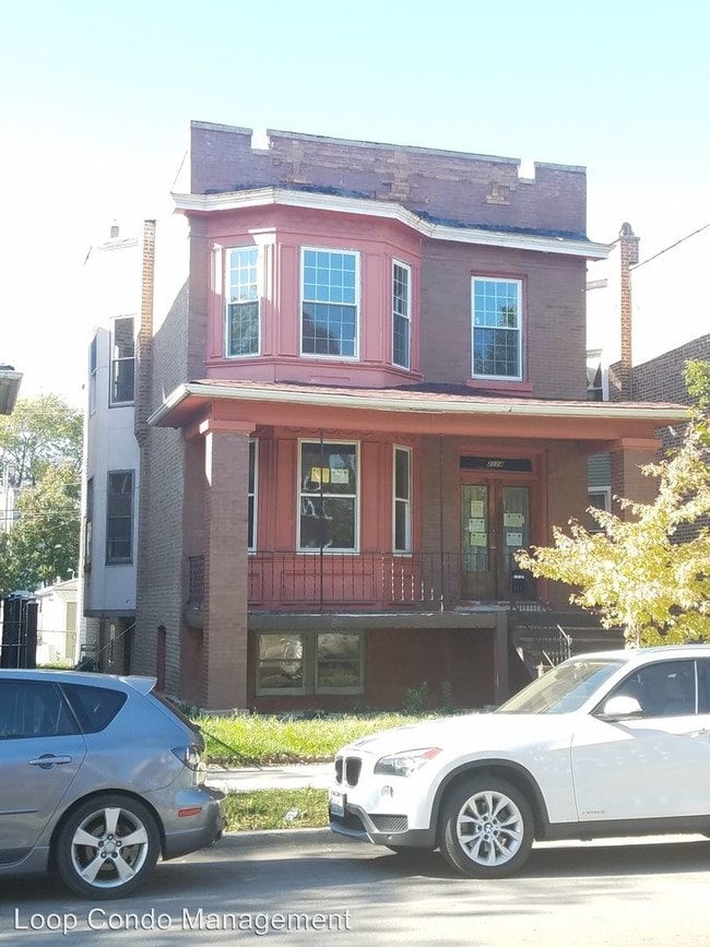 Building Photo - 2114 S Central Ave