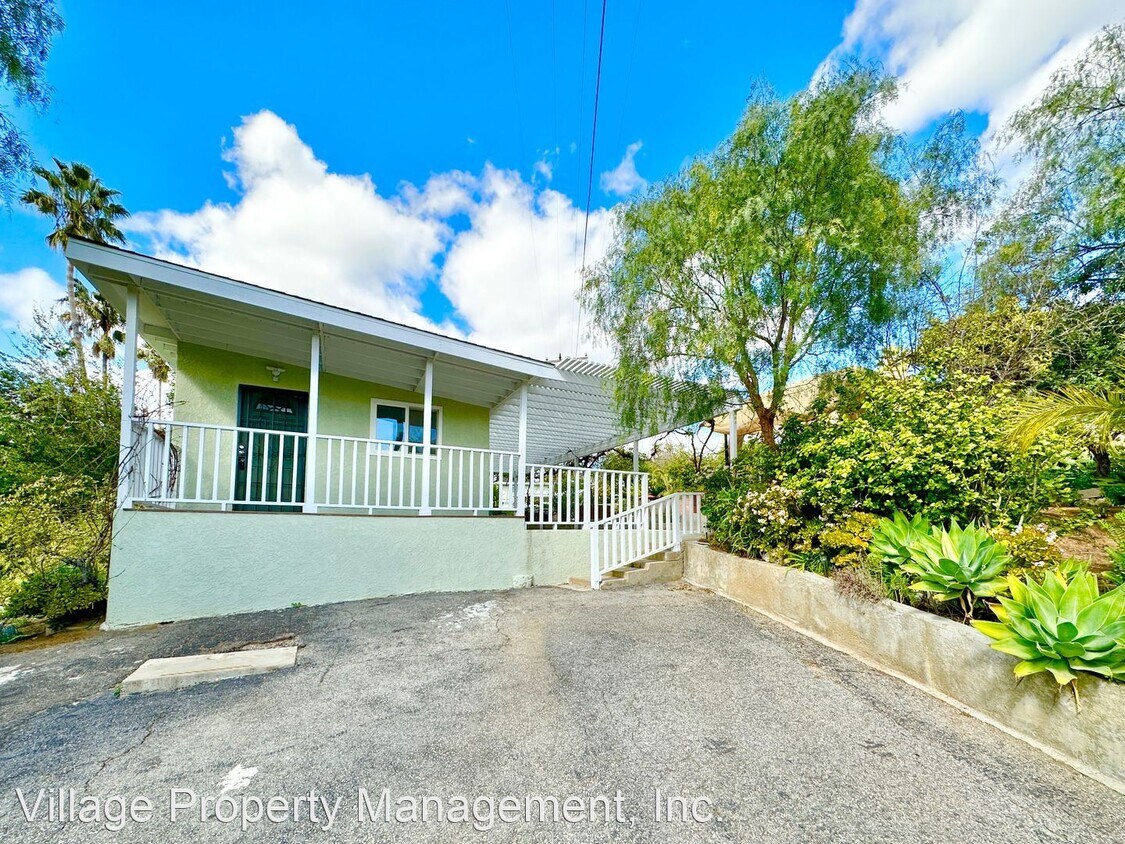 Primary Photo - 1 br, 1 bath House - 4045 Reche Road