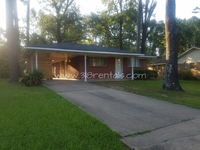 Foto del edificio - 9291 Savanna Dr