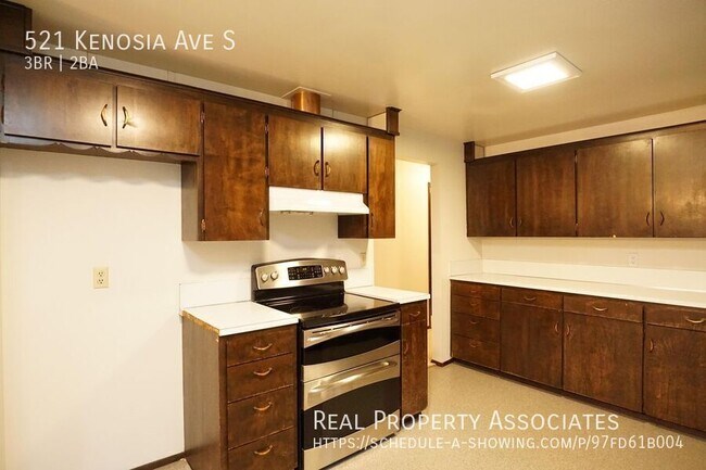 Foto del edificio - 521 Kenosia Ave S