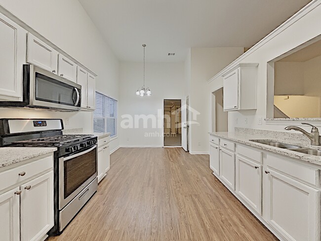 Foto del edificio - 2342 Valley Mill Ct NE