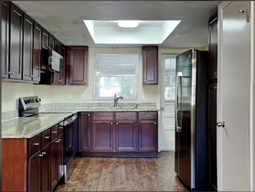 Foto del edificio - 609 Lakespur Ln