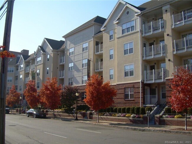 Foto del edificio - 499 Bedford St