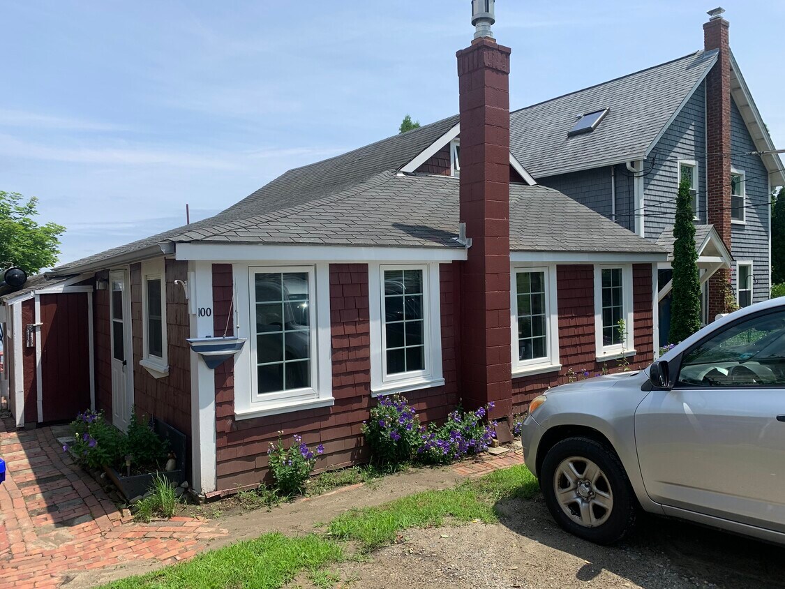 100 King Philip Ave, Bristol, RI 02809 House Rental in Bristol, RI