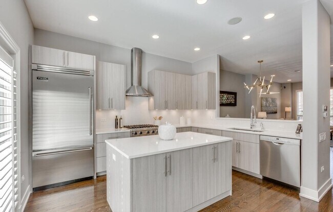 Foto del edificio - 111 S Aberdeen St