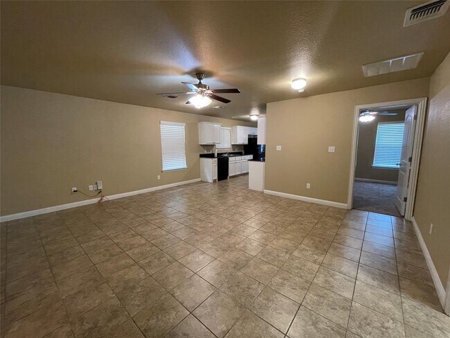 Building Photo - 3133 Weave Ct