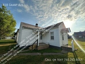 Building Photo - 818 Grant Ave