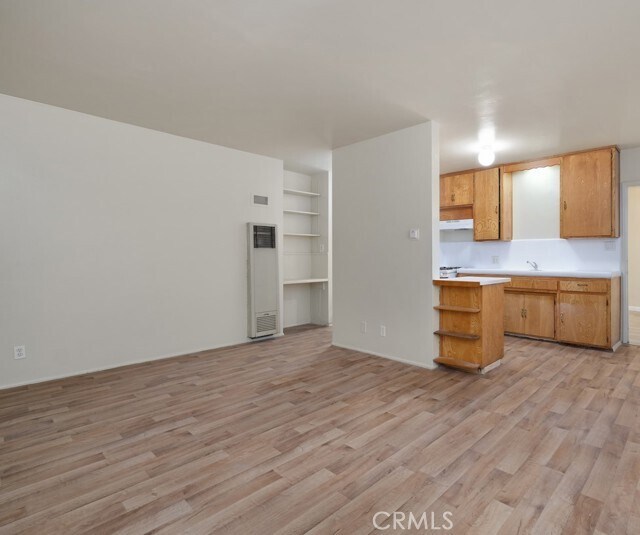 Building Photo - 271 N Palm Ave