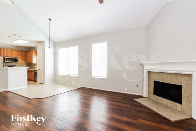 Foto del edificio - 12127 Wortham Landing Dr