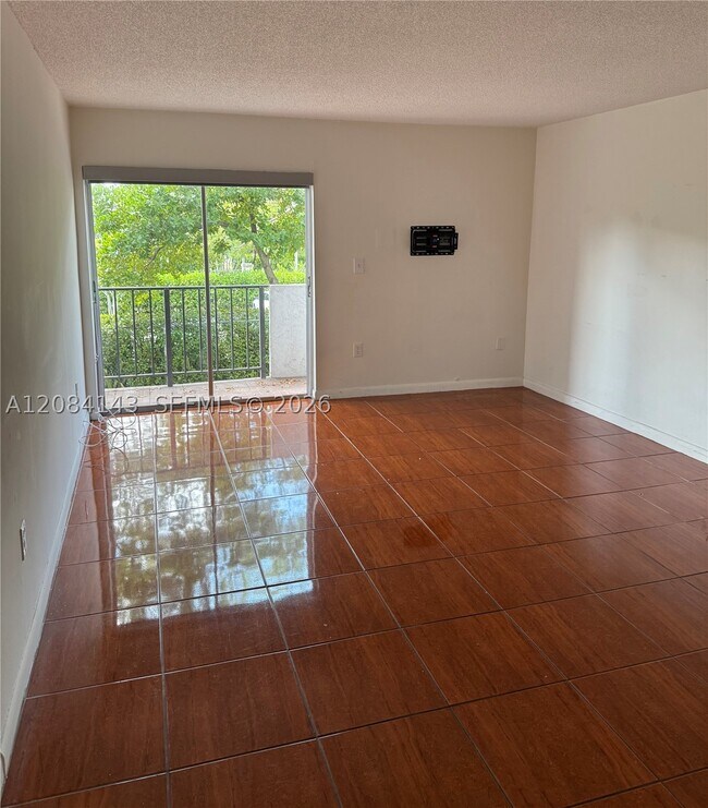 Foto del edificio - 8950 NE 8th Ave