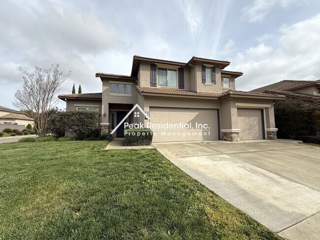 Building Photo - Spacious Rancho Cordova 5bd/3ba Home with ...