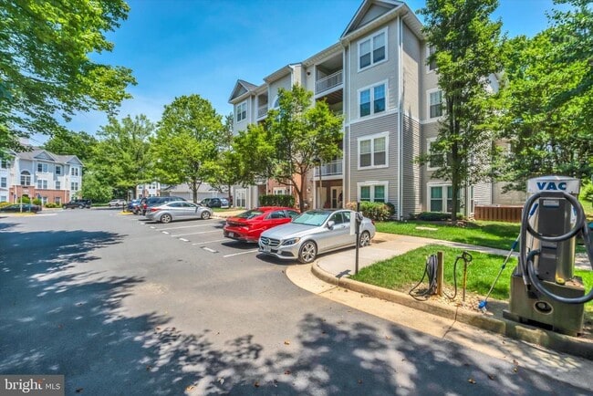 Foto del edificio - 1516 North Point Dr