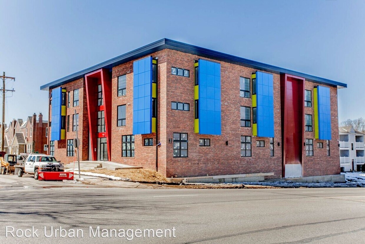 Exterior del edificio - 5938 Henry Ave