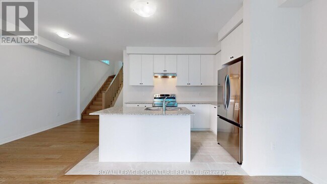 Building Photo - 1065 Pisces Trl