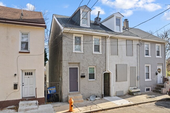 Photo - 2BR/1BA | Bonus Attic + Yard | Fast Approval House