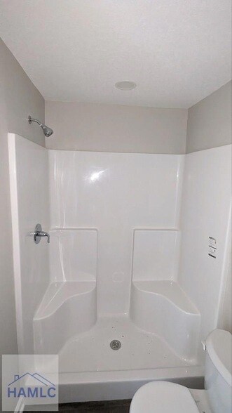 Foto del edificio - 1474 Kelly Dr