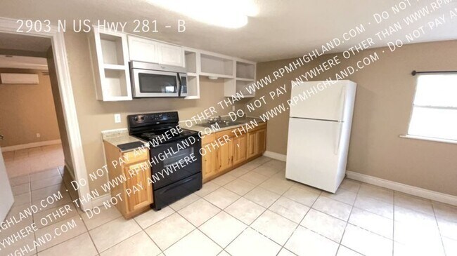 Foto del edificio - 2903 N U.S. Hwy 281