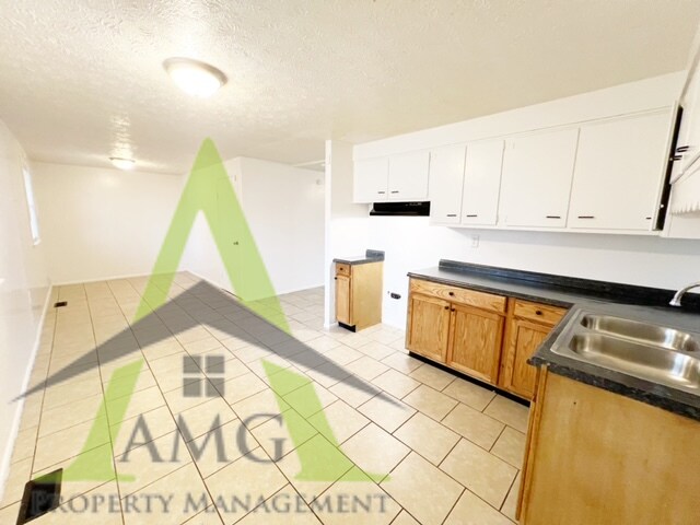 Foto del edificio - 9859 Strathmore Ct