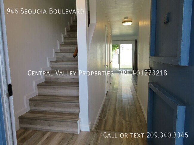 Foto del edificio - 946 Sequoia Blvd