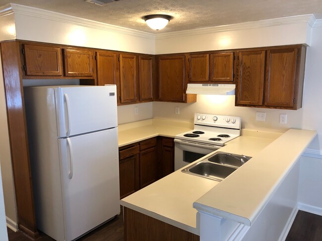 Building Photo - Wonderful Adult living Community in Conyers.