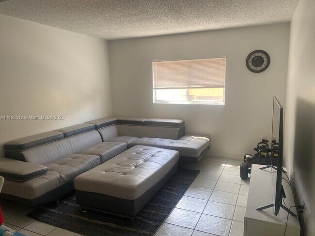 Foto del edificio - 14911 SW 82nd Terrace