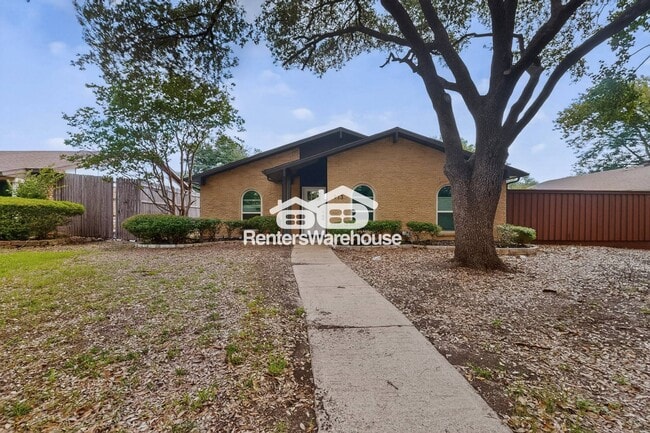 Building Photo - 913 Overdowns Dr