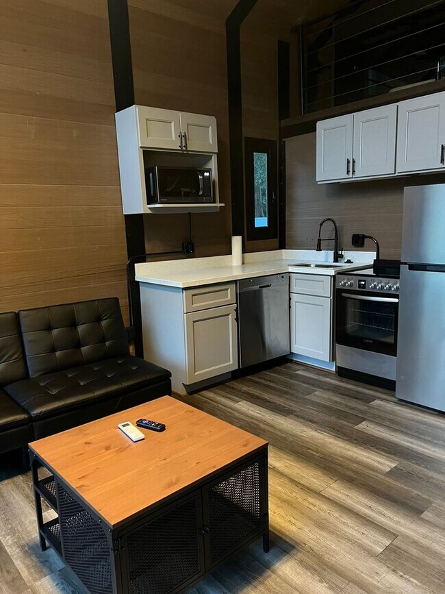 Foto del edificio - 3710 Pheasant St