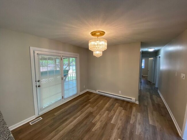 Foto del edificio - Remodeled 3Bed/2Bath home in Durham