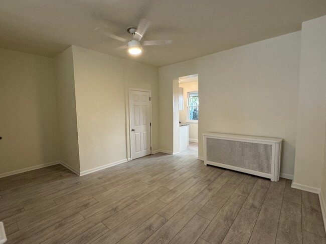 Photo - 128 Gay St House