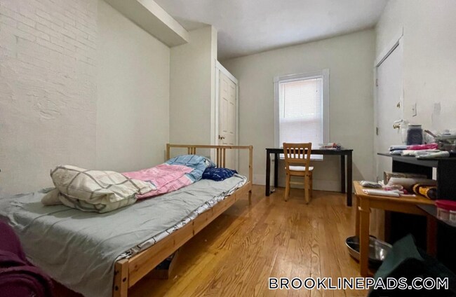 Foto del edificio - 129 Brook St