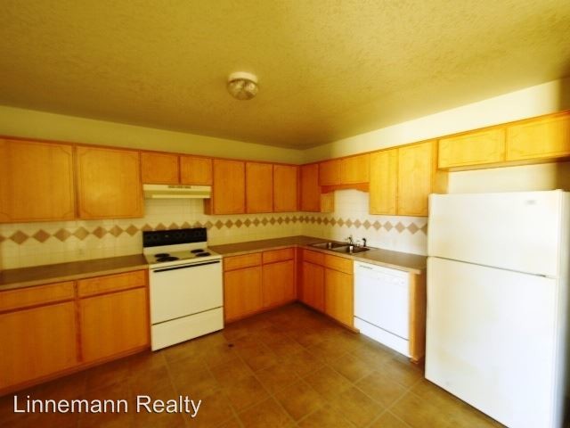 Building Photo - 2209 Indian Trl
