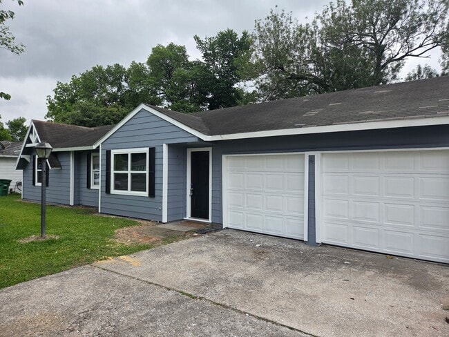 Foto del edificio - 1226 Havner Ln