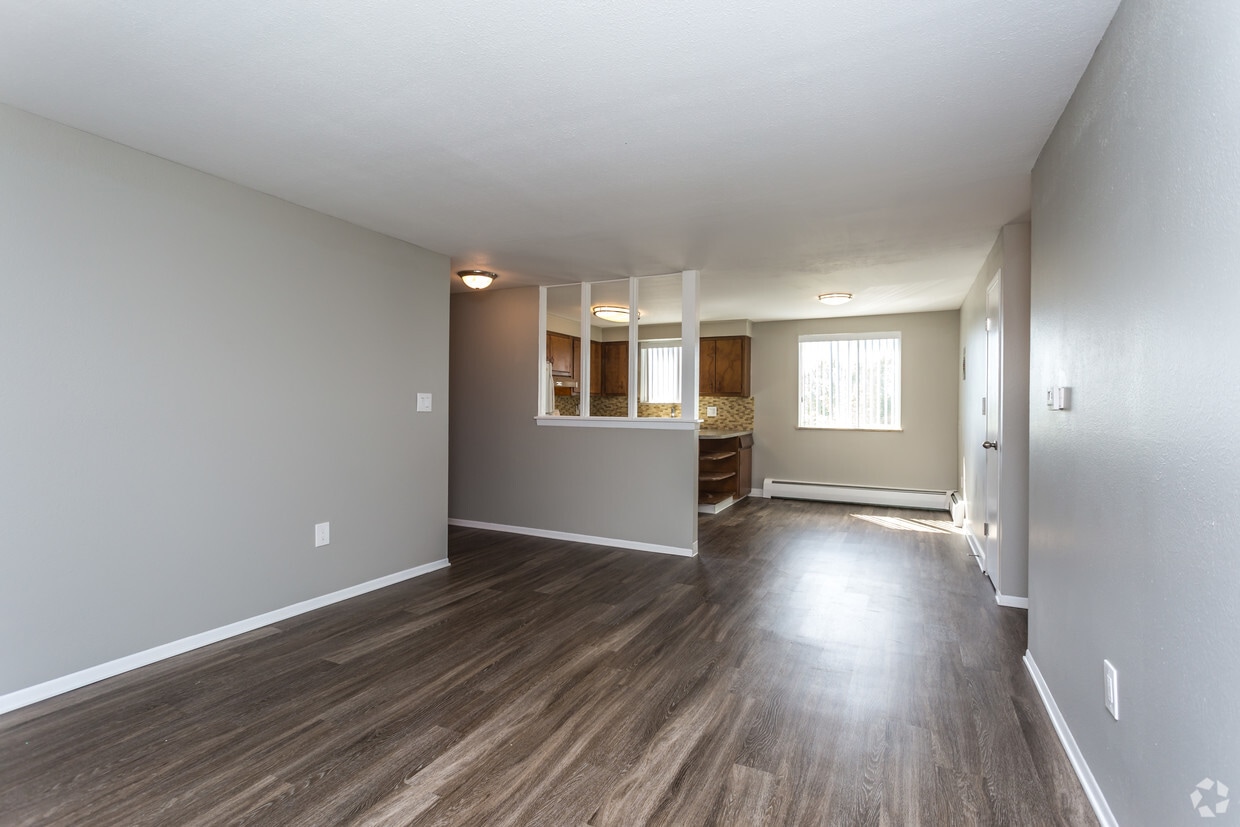 Primary Photo - Cottonwood Apartments