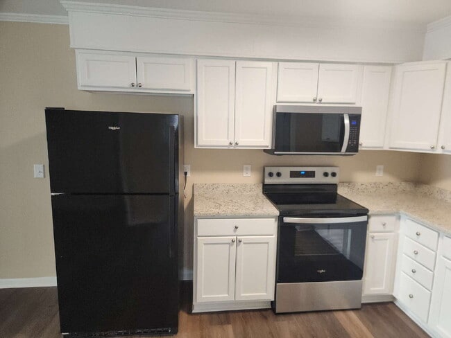 Foto del edificio - Two Bedroom Condo Located close to Everything Hilton Head Island has to Offer!