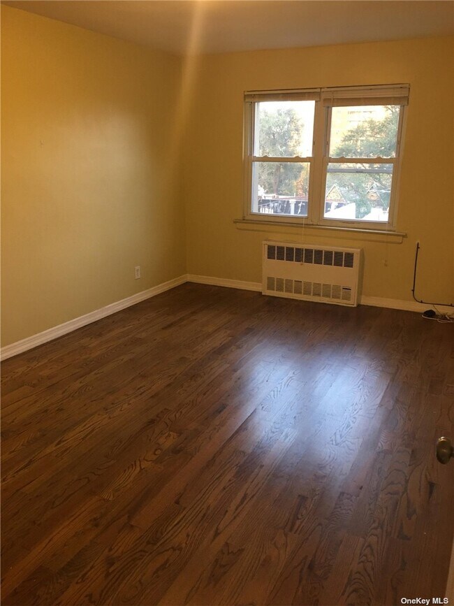 Foto del edificio - 47-39 59th St