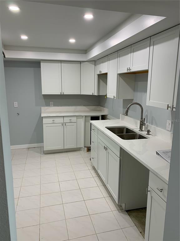Building Photo - 255 Dolphin Point