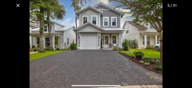 Foto del edificio - 61 Beacon Point Dr