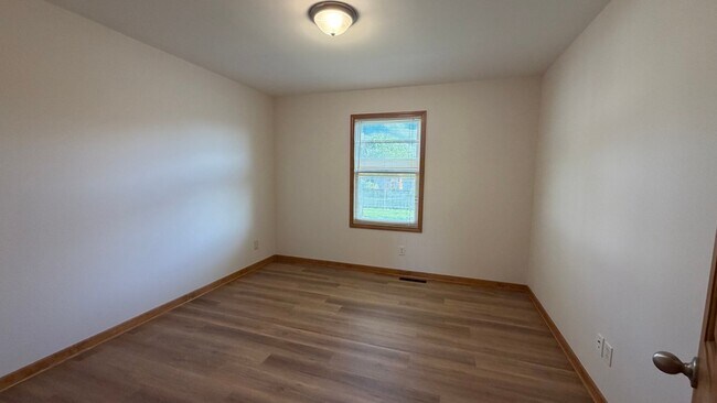 Foto del edificio - 6387 Amanda Dr