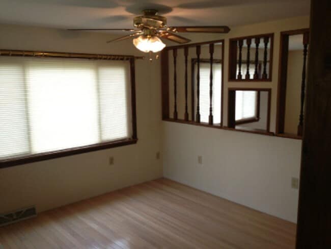 Foto del edificio - 2422 41st St NW