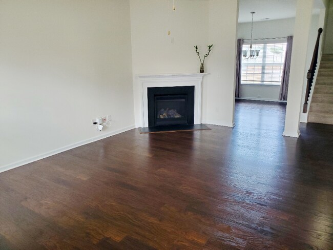 Foto del edificio - 814 Hillsdale Ave