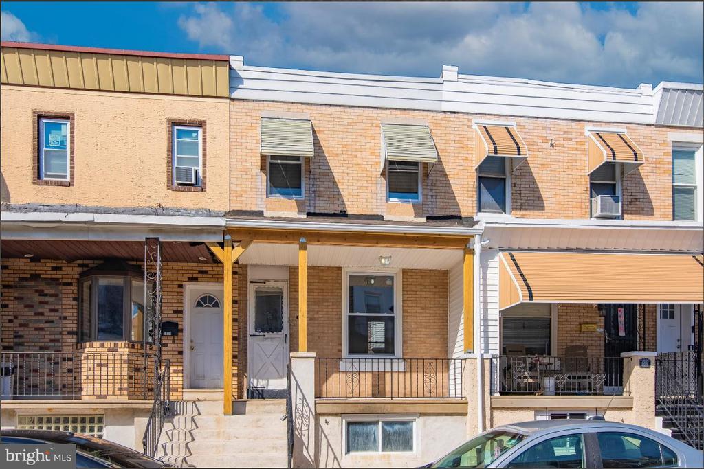 Primary Photo - 6133 Reedland St