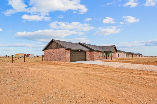 Foto del edificio - Brand New Construction In Shallowater ISD