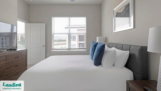Foto del edificio - 16304 Farm to Market Rd 1325