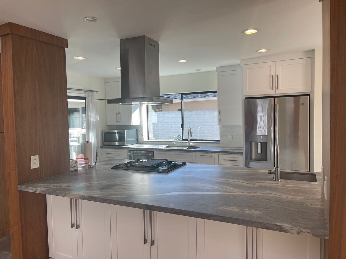 Great Lake San Marcos Rental House Rental in San Marcos, CA