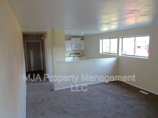 Foto del edificio - 4154 W 3280 S