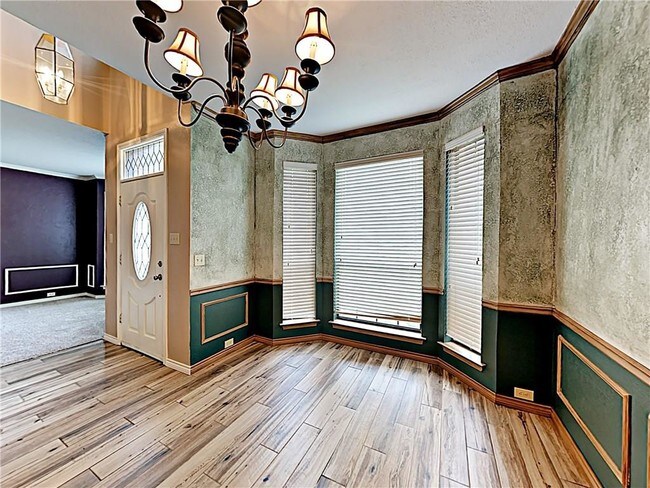 Building Photo - 3304 Paint Brush Ln
