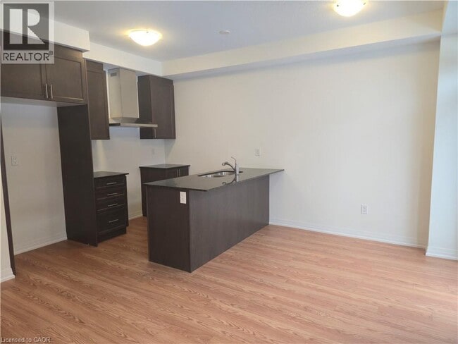 Building Photo - 474 Provident Wy